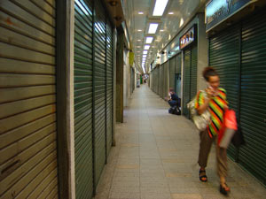 shopping tunnel, Kobe